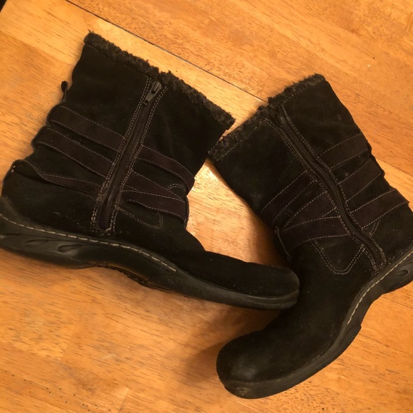 Black suede ankle boots very good cond SZ 10 CUTE - Picture 3 of 8